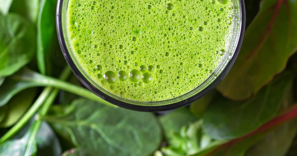 Receita de Suco Detox de Couve com Cenoura