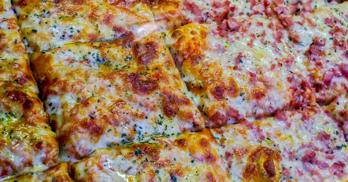 Pão de Batata com Frango e Catupiry