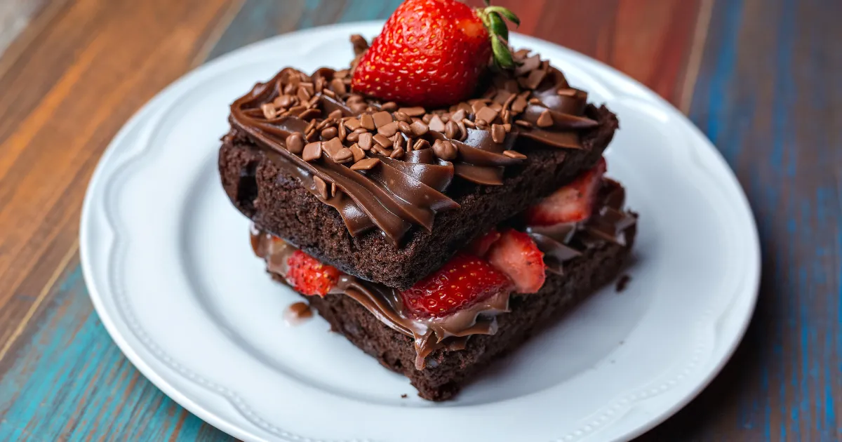 Receita de Brownie Recheado com Nutella e Morango