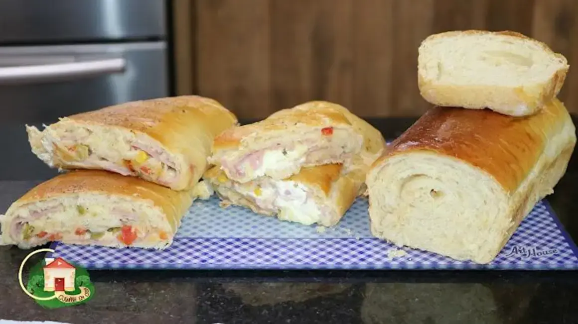 Pão Caseiro: Descubra Como Fazer um Pão Recheado Muito Macio e Gostoso