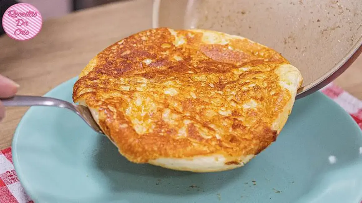 Pão de Queijo de Frigideira: Aprendi a Fazer em Apenas 3 Minutos e É Delicioso