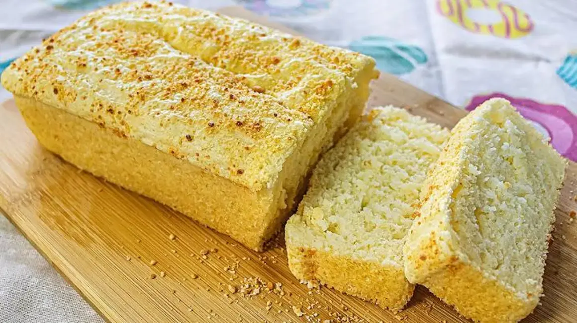 Pão de Tapioca: Minha Receita Rápida e Fácil Pronta em Minutos, Sem Crescer!