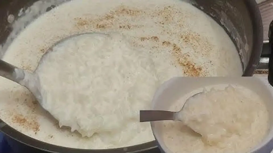 Receita de Arroz Doce Cremoso: Aprenda a Fazer Essa Delícia Rápida e Fácil
