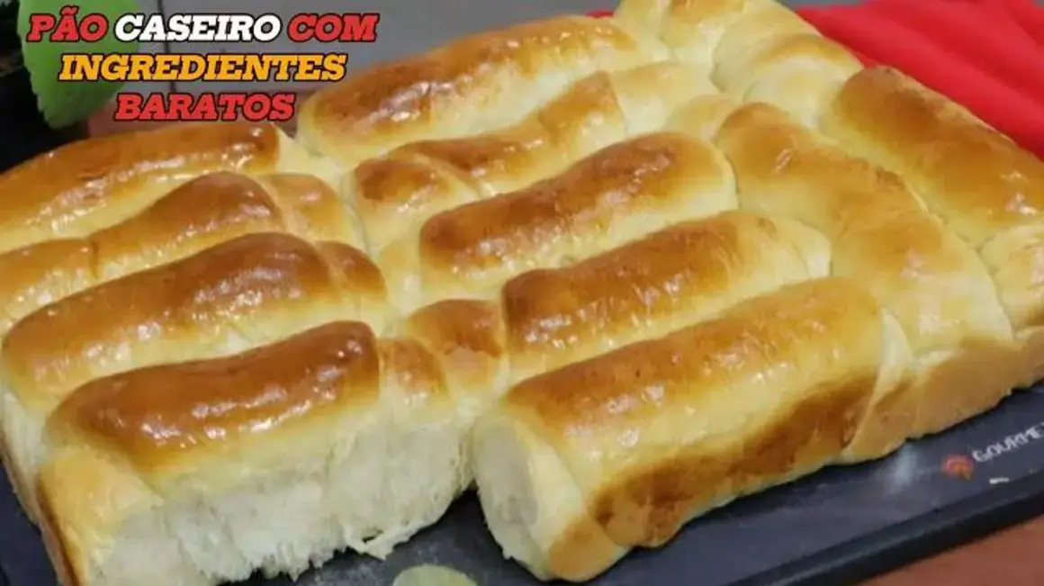 Receita de Pão Caseiro Fofinho com Ingredientes Baratos e Fácil de Fazer