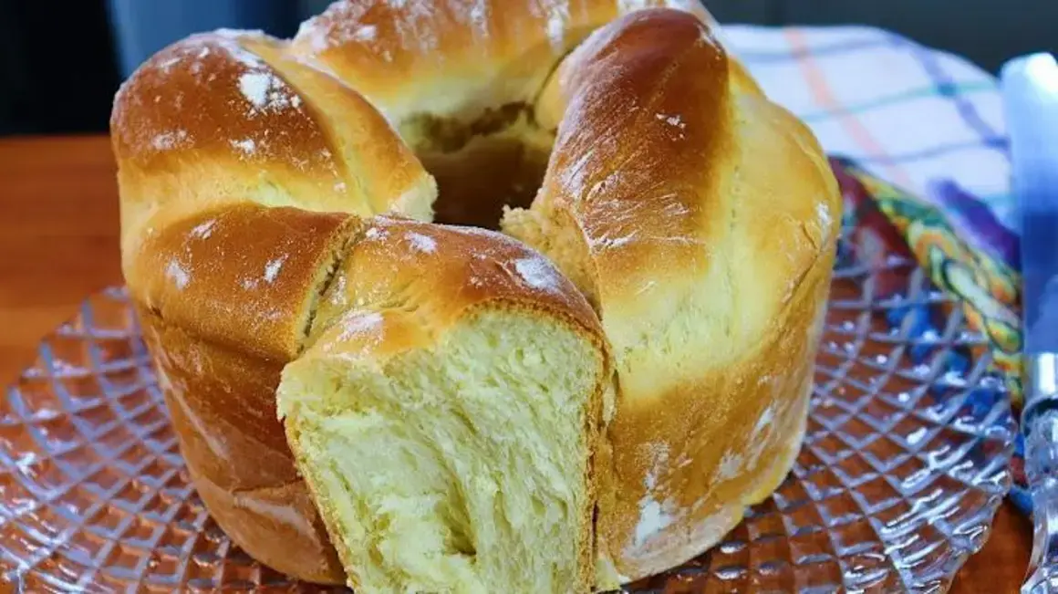 Receita de Pão Trança: O Pão Caseiro Mais Fofinho Que Você Já Experimentou