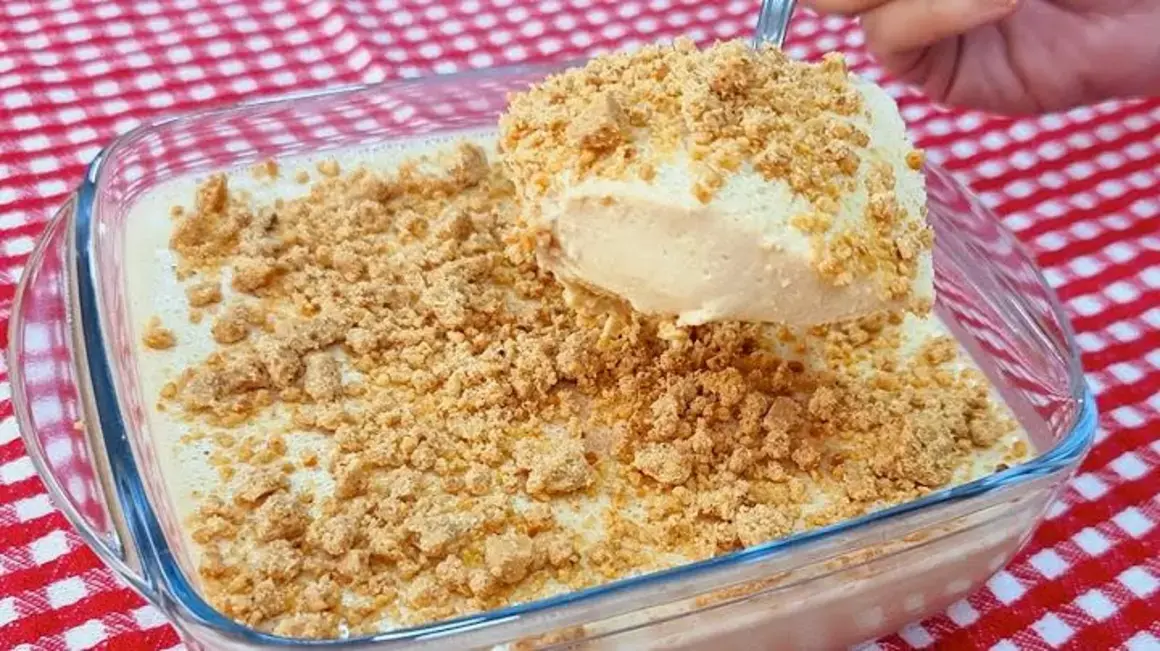 Receita de Delícia Sem Açúcar: Uma Sobremesa Saudável com Poucos Carboidratos